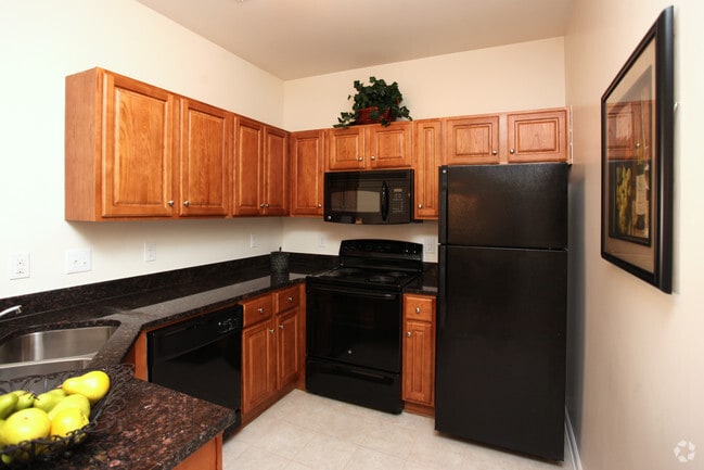 Robinhood Court Apartments and Villas