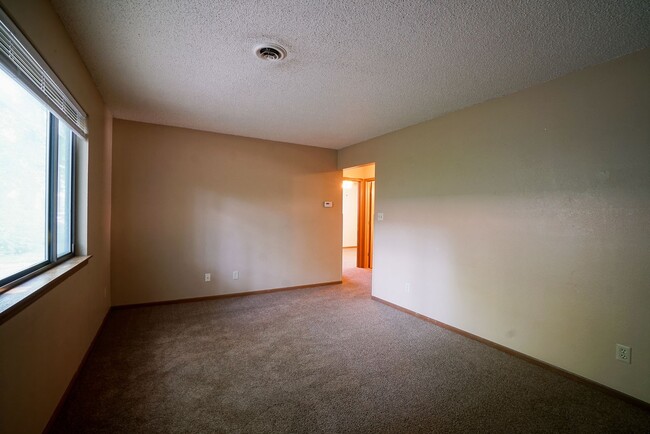 Photo - Yuma Unit 606