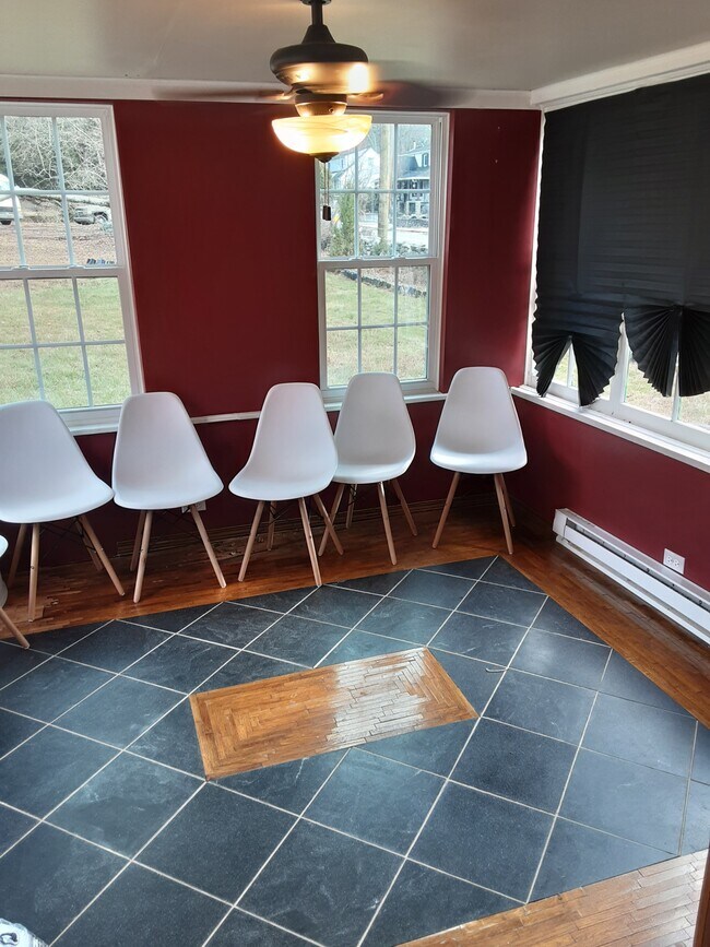 Photo - 8 Hillside Ave