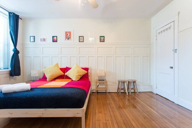 Photo - 135 Brook St Unit 3