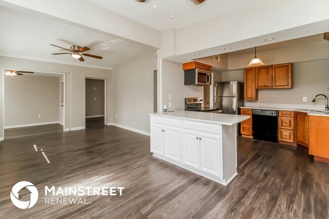 Photo - 2141 Ridge Dr