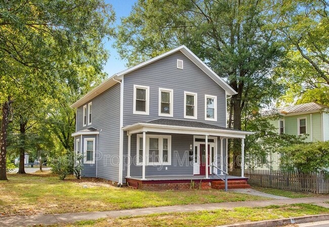 Photo - 2 Dundee Ave