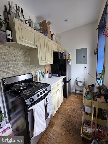 Photo - 4043 Spring Garden St Unit 2F