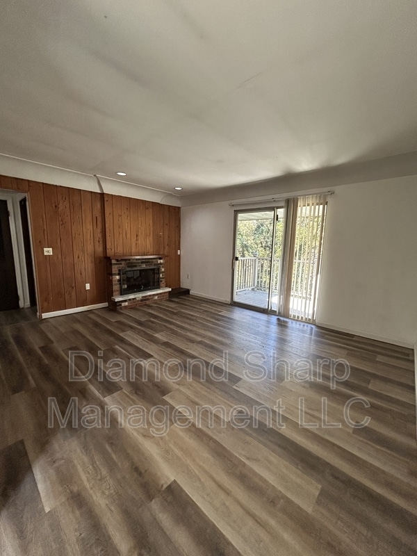 Photo - 408 Marcinah Ln Unit 2