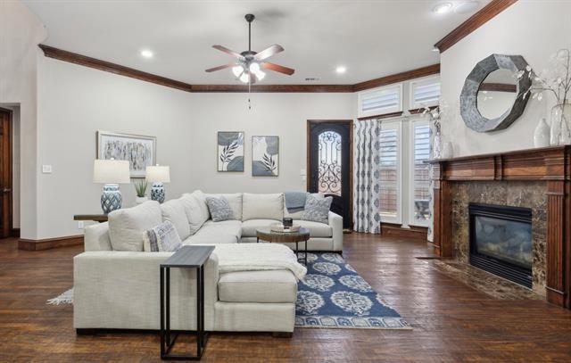 Photo - 7647 Daylily Way