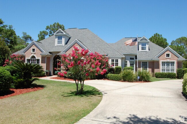 Building Photo - 257 Leaning Pines Loop Rental