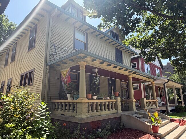 Photo - 1839 Talbott St