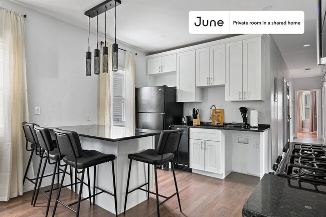 Photo - Room in Shared 4 bed/1 bath home Unidad B