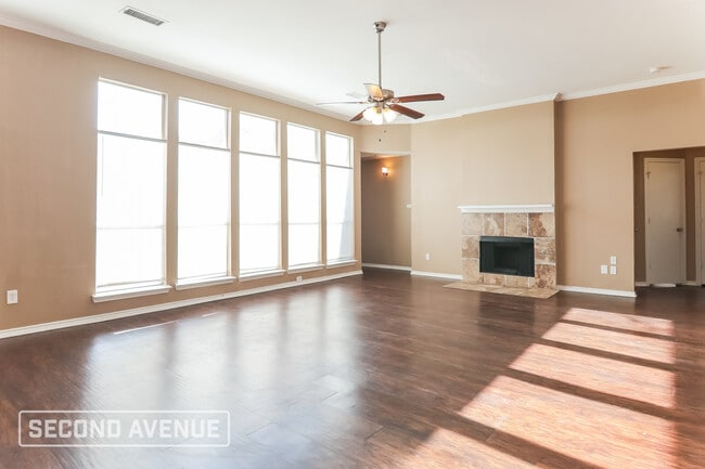 Photo - 616 Elm Falls Pl