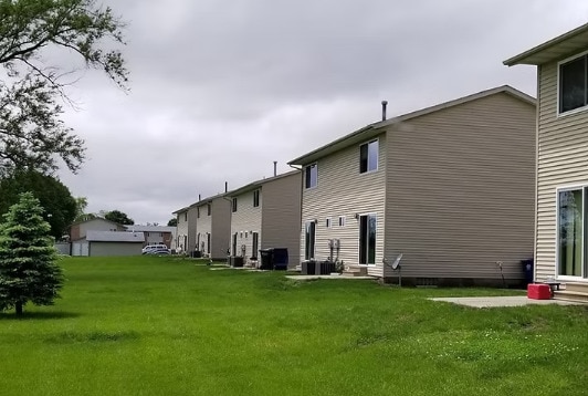 Duplexes LLC