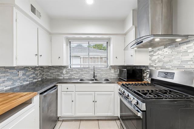 Photo - 6311 E Lovers Ln