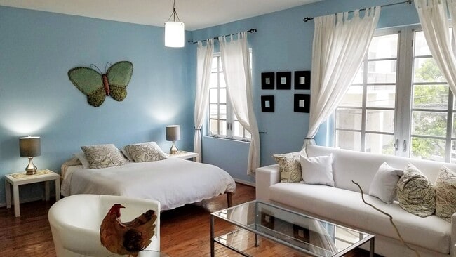 STUDIO - 530 Ocean Dr Unit 210