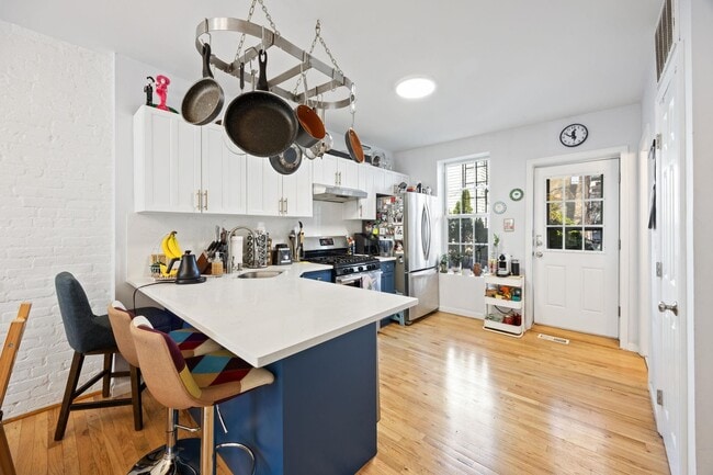 Photo - 316.5 6th St Unit 1