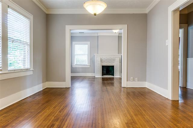 Photo - 5936 Richmond Ave