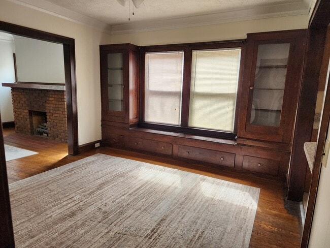 Photo - 1380 Webb Rd Unit Down