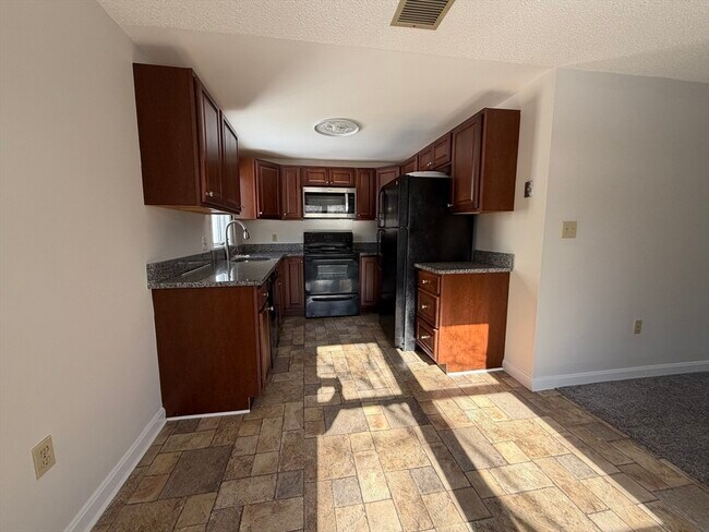 Photo - 213 Victoria Heights Rd