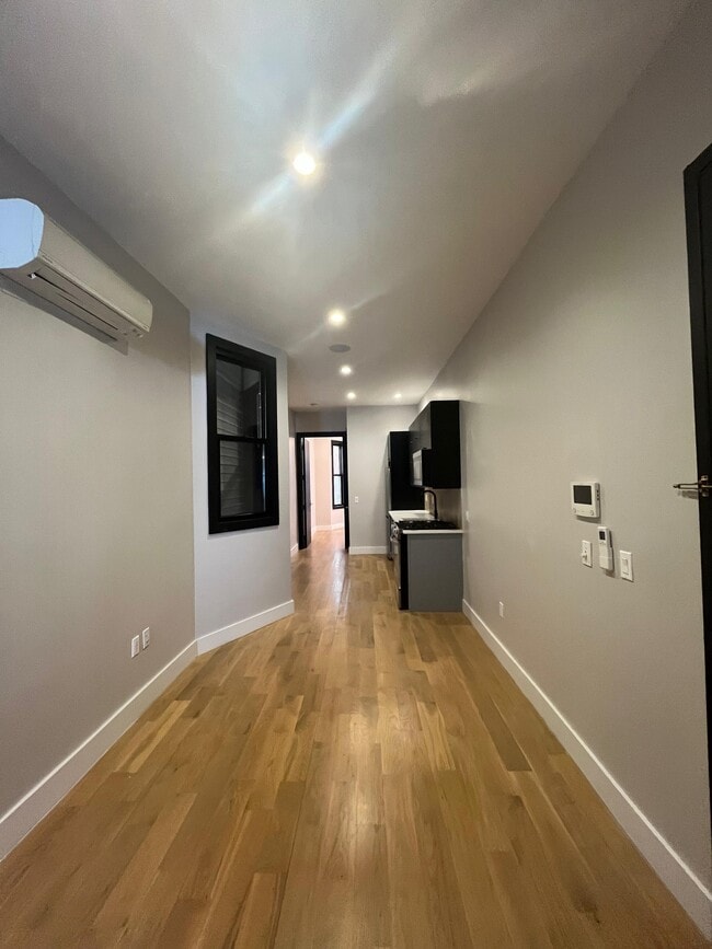 Photo - 172 New York Ave Unit 1R