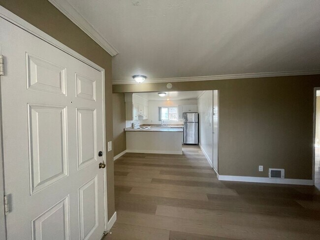 Photo - 1 Bedroom Just Blocks From the Ocean Unit 22