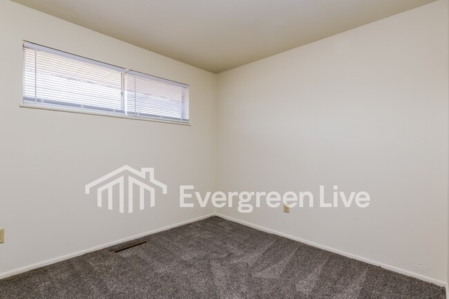 Photo - Currently accepting applications!