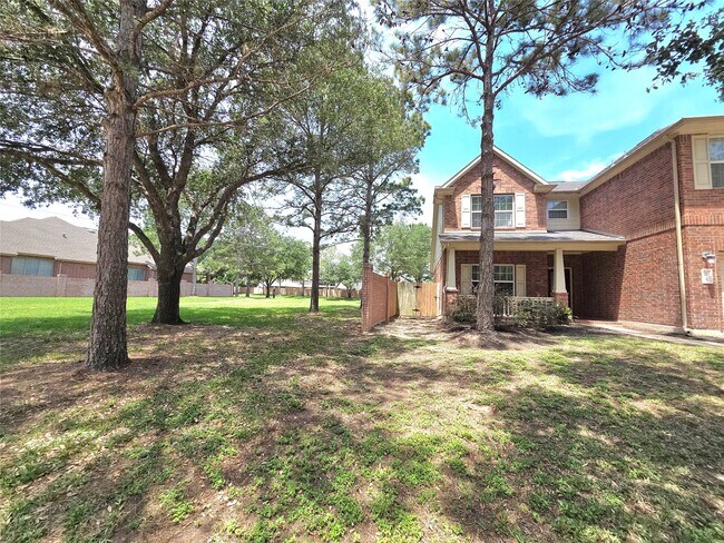 Photo - 4411 Wellington Grove Ln