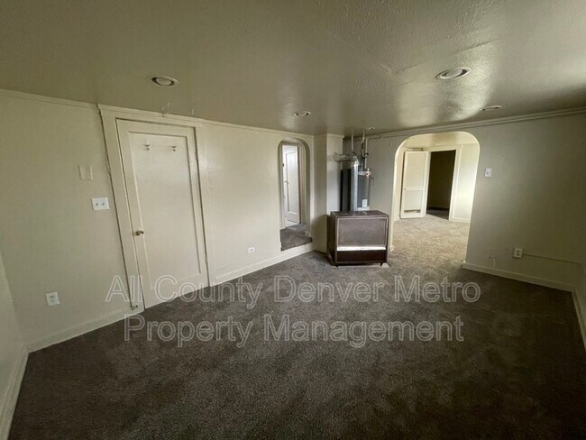 Photo - 4941 Sherman St Unidad B