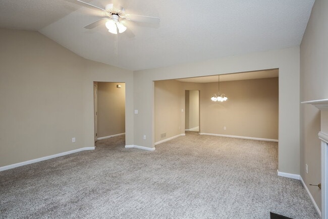 Photo - 3985 Vail Cir