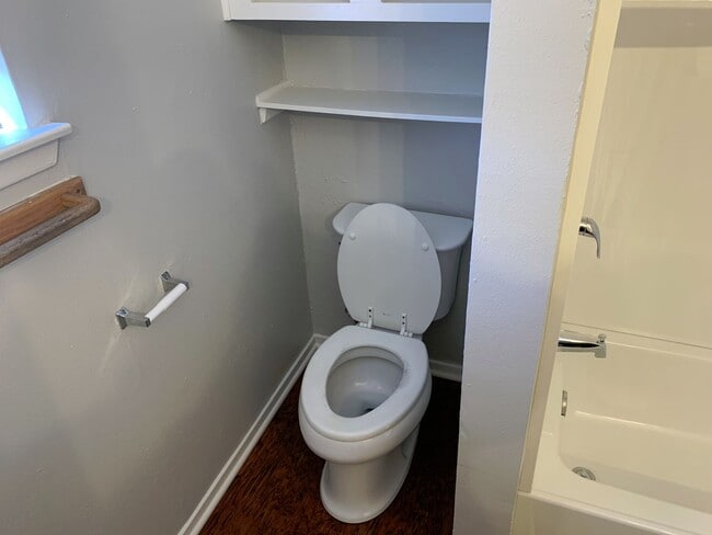 Building Photo - Duplex *LEASING SPECIAL AVAILABLE* Rental
