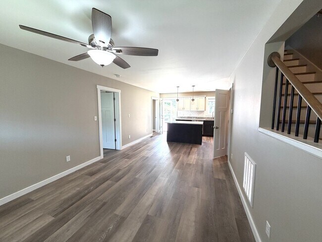 Photo - Leicester - Immaculate Three Bedroom with Huge Backyard