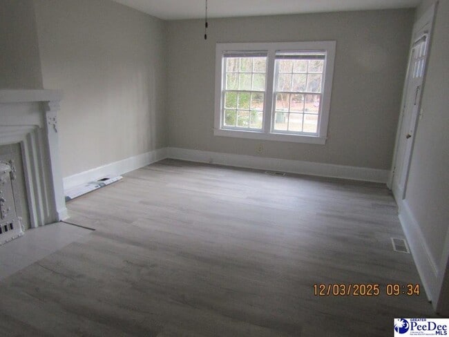 Photo - 511 Seneca Dr