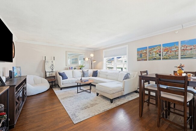 Photo - 48 Calumet St Unit 2