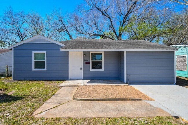 Building Photo - 7334 Mountbatten Rd Rental