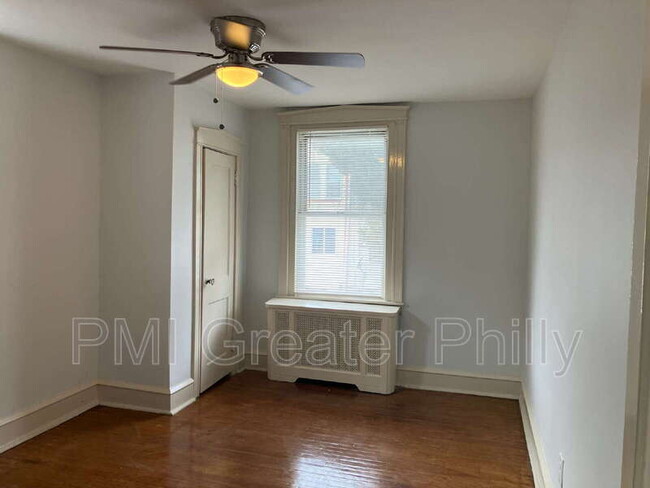 Photo - 5036 Stenton Ave