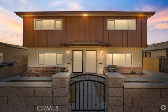 Building Photo - 428 E Mountain View St Rental