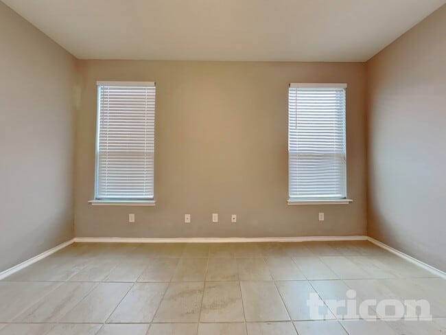 Photo - 1503 Nectar Creek