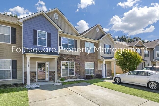 Photo - Cozy Townhome with Fireplace, Private Back Patio, Near US-1, I-540 & Shopping