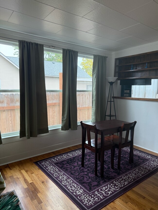 Photo - 1321 SE Mill St