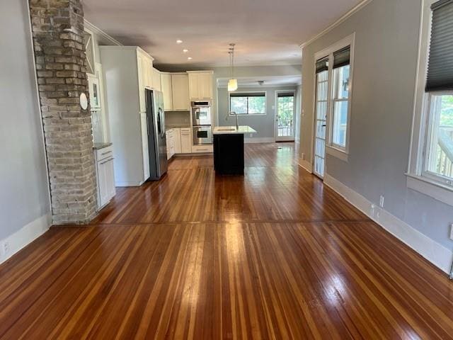 Photo - 209 E 35th St