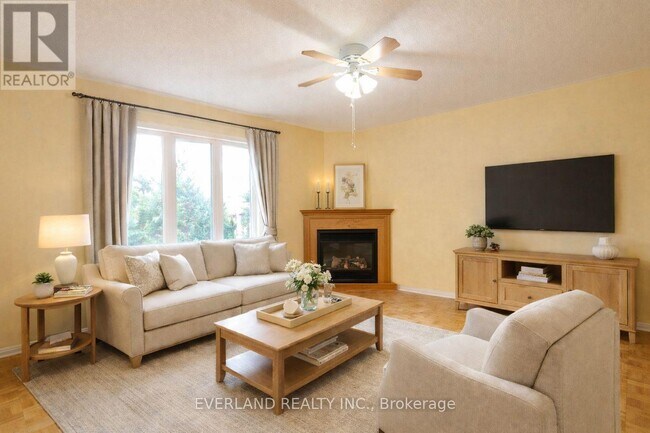 Photo - 49 Falling River Dr