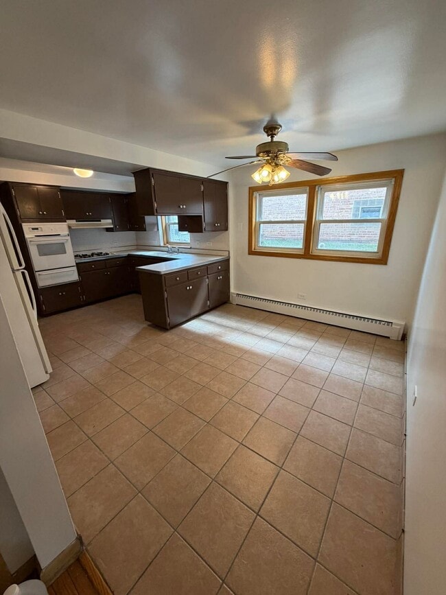 Photo - 4431 N Newcastle Ave Unit G