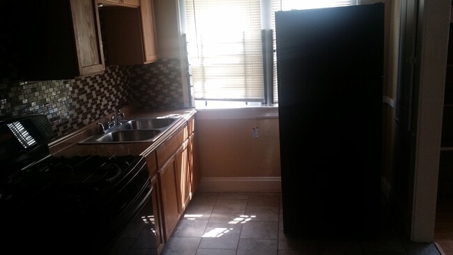 Photo - 1665 Cliffview Rd Unit 1