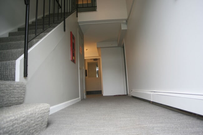 Photo - The Oak at Island Creek Village