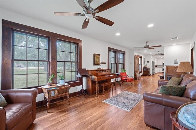 Photo - 3468 Elder Hill Rd