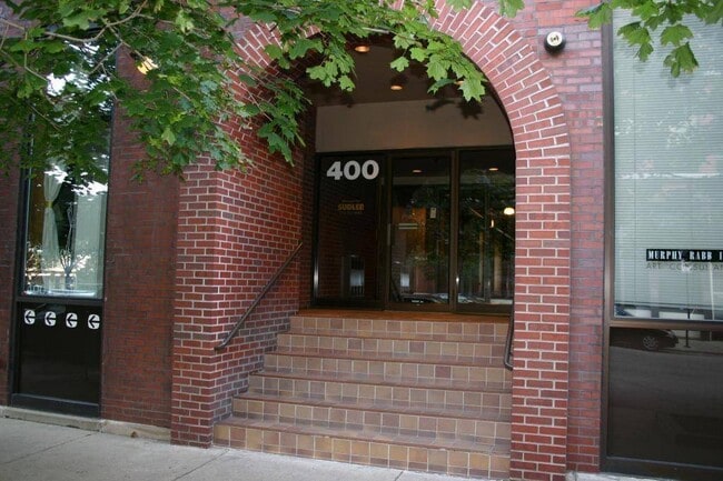 Photo - 400 S Green St Unit 316