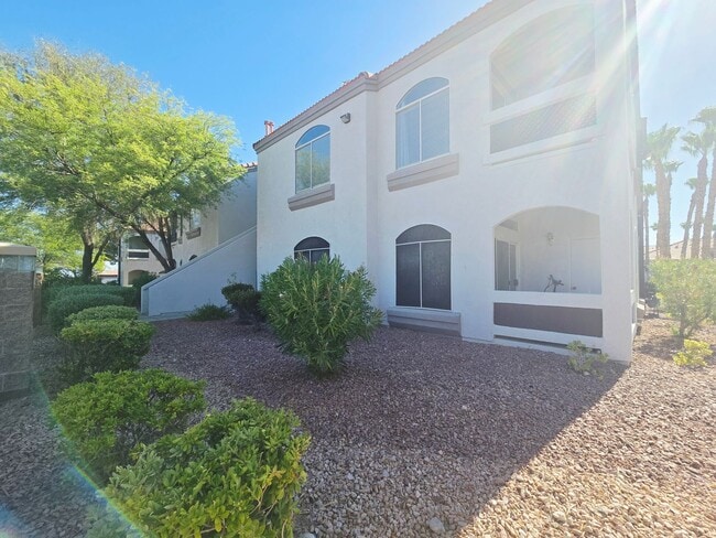 Photo - CHARMING 2BD/2BA CONDO IN HENDERSON! W/ COMMUNITY POOL