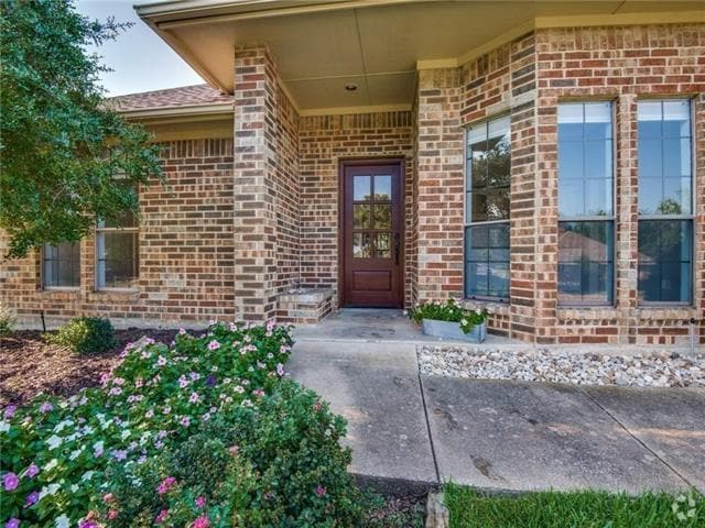 Building Photo - 3107 Trail Lake Dr Rental