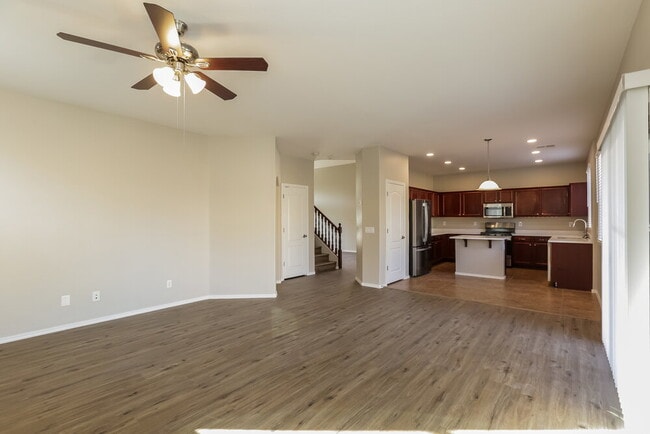 3734 W Apollo Rd