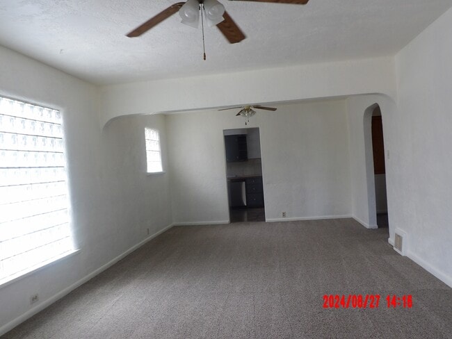 Photo - 1209 San Juan St