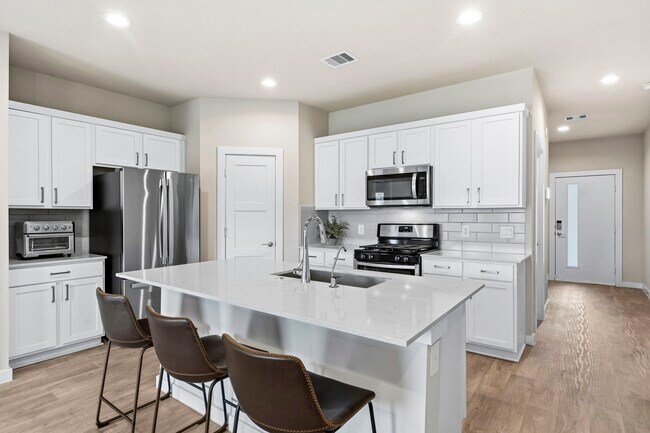 Photo - 12119 Bear River Dr