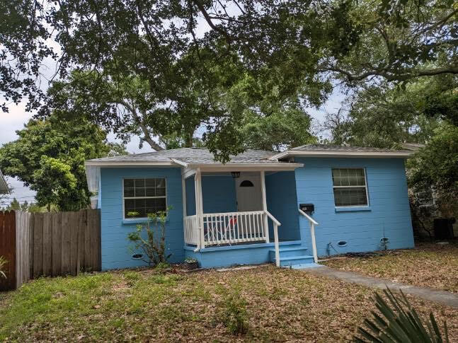 Photo - 1029 27th St N