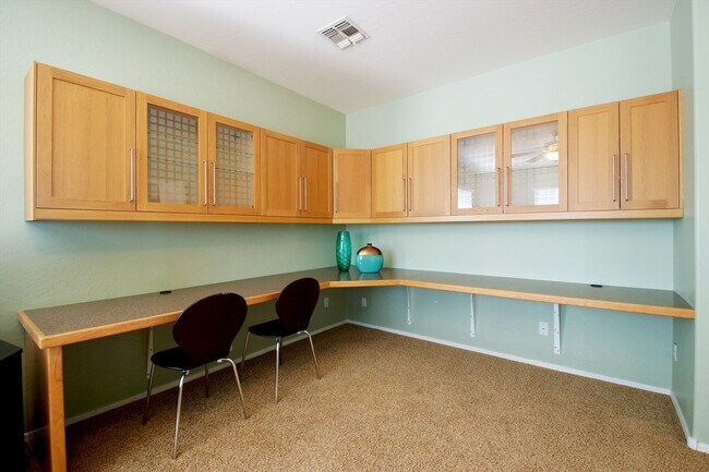 Photo - 4 Bedroom Furnished Gilbert Home